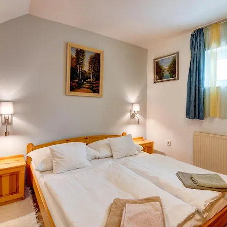 Apartment Gyapay Heviz