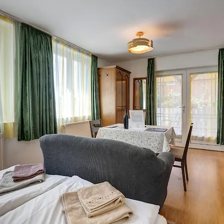 Apartment Gyapay