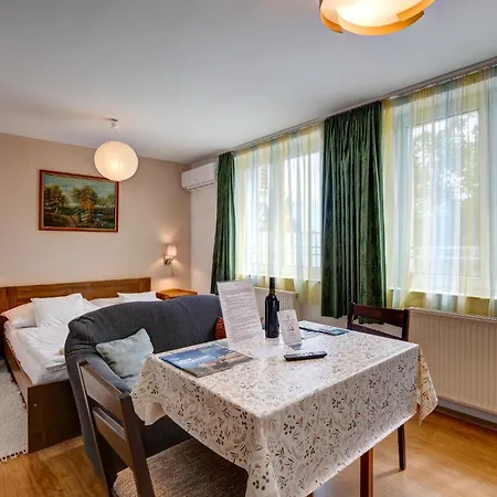 Gyapay Apartment