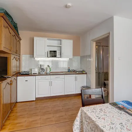 Gyapay Apartment Heviz
